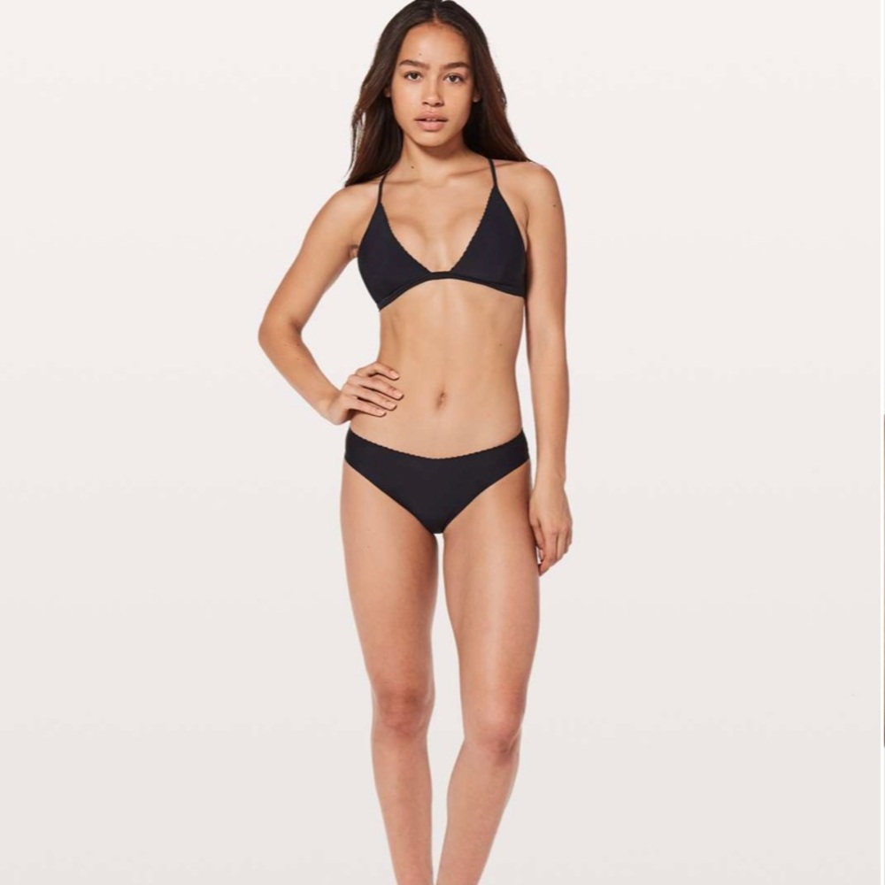 🦋HP!!🦋 Lululemon | Will The Wave Bikini size 6/8
